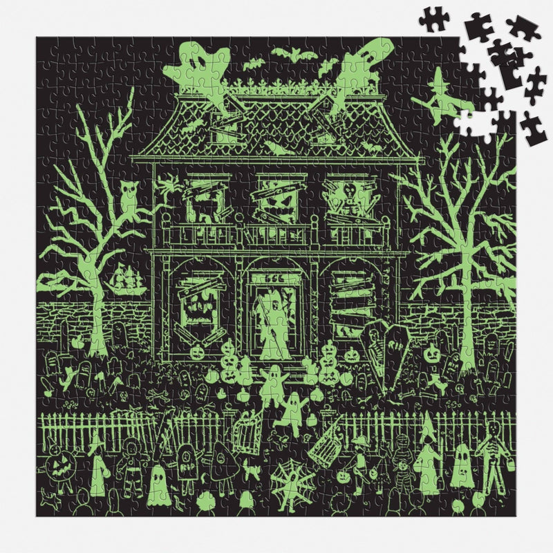 Michael Storrings - Haunted House 500 Piece Glow in the Dark Puzzle