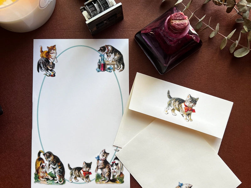 Laughing Elephant - Letter Writing Set - Kittens At Play