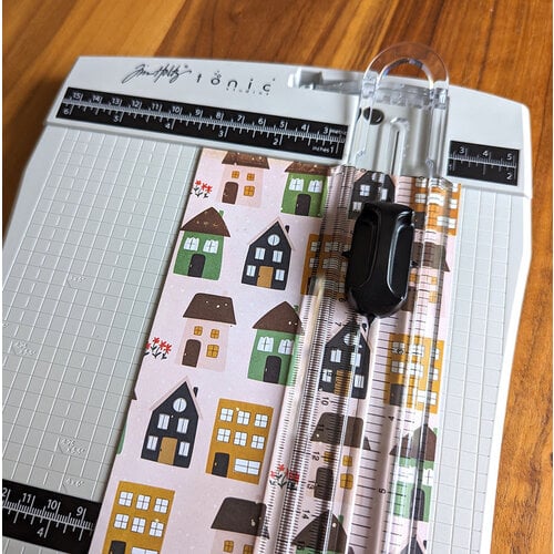 Tonic Studios - Tim Holtz - Precision Craft Trimmer